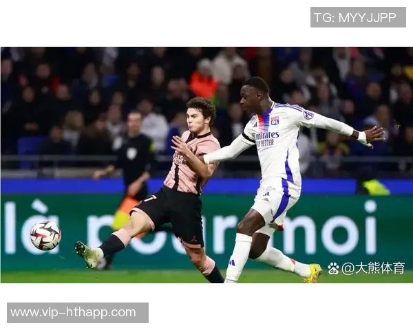 巴黎官方宣布阿什拉夫获准休假将于下周四重返球队训练