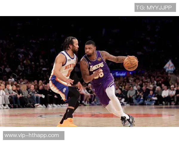 尼克斯逆袭湖人展现团队氛围卢卡的压力与挑战并存 尼克斯逆袭湖人展现团队氛围卢卡的压力与挑战并存